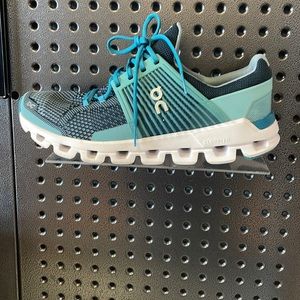 On Running - Cloudswift. New in Box.